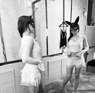AnimeAlica18 Behind the Mask #LaceLingerie#FishnetStockings#BunnyGirlVibes Foto 5