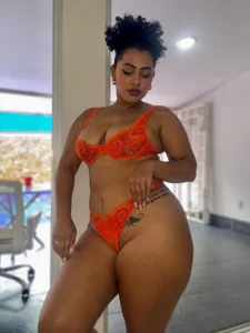 Madison-Diaz sexy mami Gambar 3