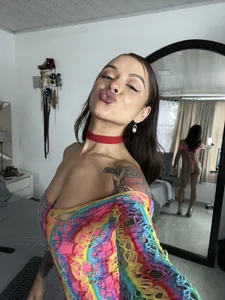 Selena_G69 June From my Cell Phone Poză 9