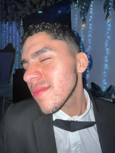 My Life Outside the Lens🌃🌅 de LiamNovak  2 photos