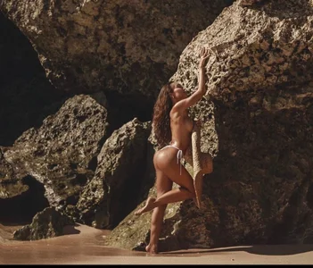 Dawwwn2000 kisss Pic 2