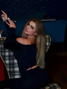 Angel___Blond 🍓 your baby Pic 2