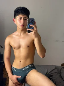 Fittnes boy 💪😏 de AndyJustgame_  5 Imagens