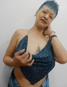 loquitaqueen011: Public ( 2 фото)