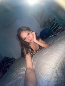 ScarletMooreMmmmm图片