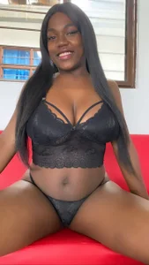 KloiDennis77 Public Pic