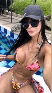 MeganFoxxi_ kullan ıcısının MY BATHING DRESS albümü -  5 fotoğraf