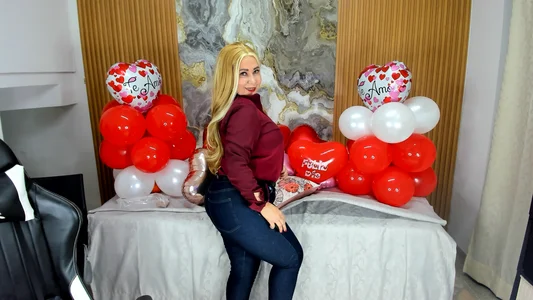 Danna_topless's photo