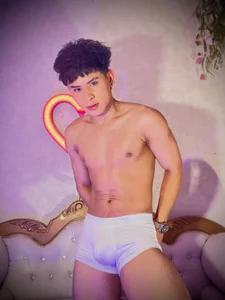 Jhonny-Blakeの🥵🔥VALENTINE'S DAY 🥵🔥の 3枚の写真