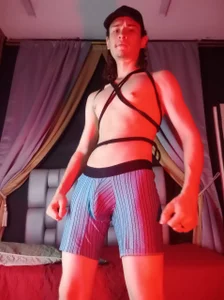 Royal_Y0ung Take Me There🚀 Pic 3