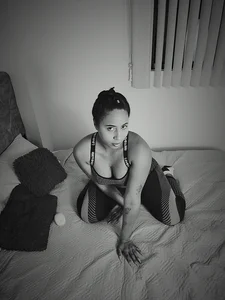 Valery__lovex Very flexible Gambar 6