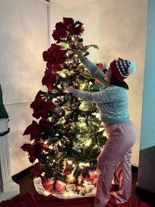 amalla_ Merry Christmas 2024 Pic 5