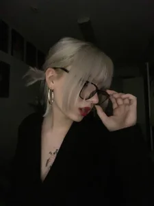 Bossy od ashley_lovestory  snímek