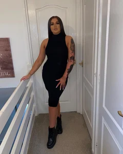 Public od MissRaven_x  5 snímek