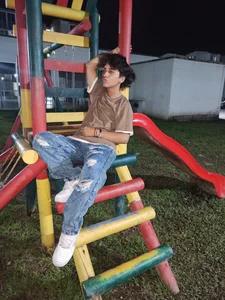 alex_477 (⁠｡⁠•̀⁠ᴗ⁠-⁠)⁠✧ Foto 8