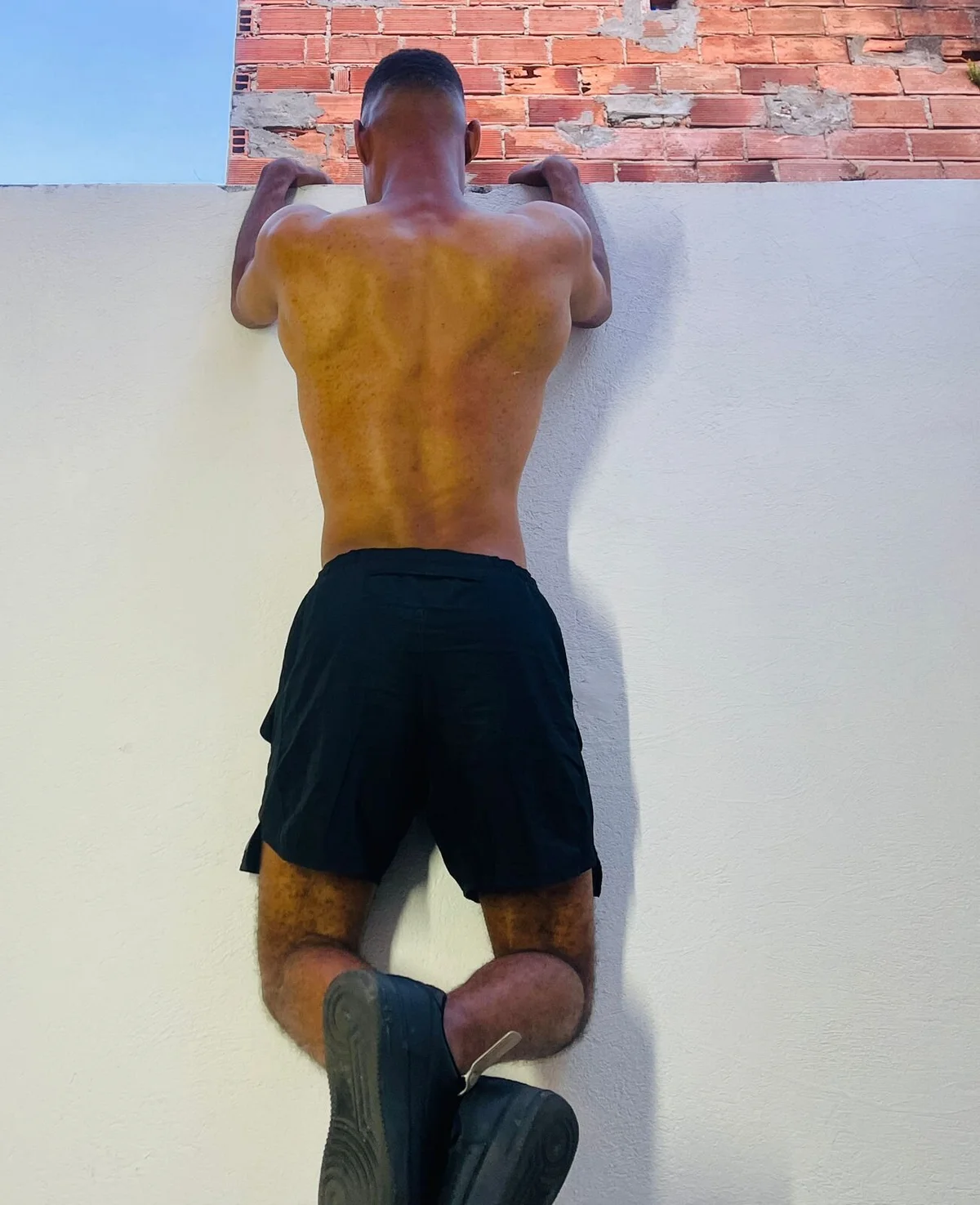 ภาพที่กำลังนิยมของ Oliver_bigblack_cock  364