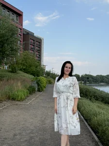 JuliyaMayss grn Pic 3