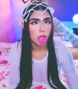 georgiia_cmelf girl 😏💜图片