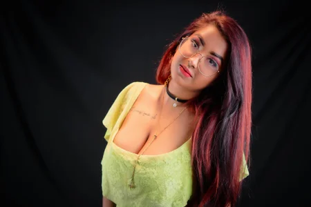 Candy-Sweet6969 sexy secretaria Pic 2