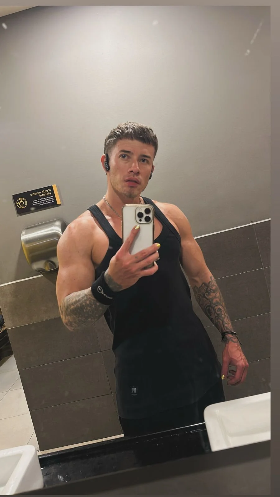 Трендо ве зображення  9440 Ryannblue07