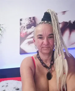 Public de MilfDolores Foto