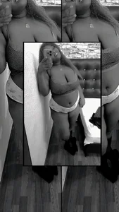 ebony_NeighborMoans Public Poză 3