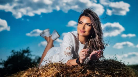 NightshadeIris Summer story Pic