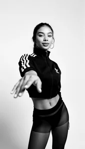 Saara_Corraless Today I decided to shine a little more. Pic 3