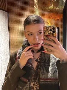 Public od Suzan_Mayer  5 snímek