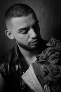 Michael_magno Between Shadows and Passion 사진 9