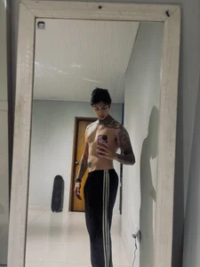 Public de RealGdiass  4 Imagens