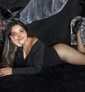 Wonderkloe_ HALLOWEEN 2025 💖 Foto 4