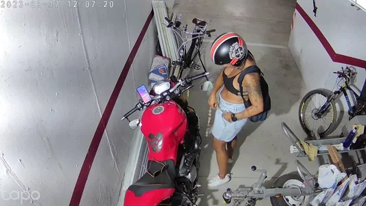 AllanaSquirt Lo que me gusta hacer... Foto 3