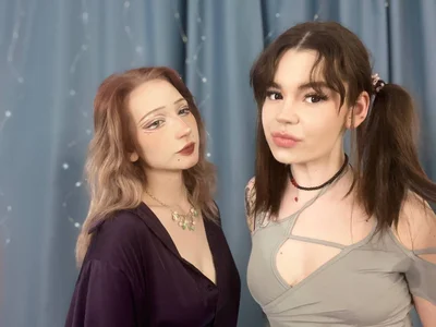 JeanelleHodo Julia and Emeli Bilde