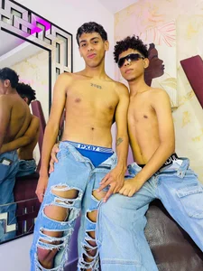Public de CUTE_BOYS2026 Foto 3