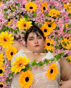 MeowMeowZoe Flowers Immagine  2