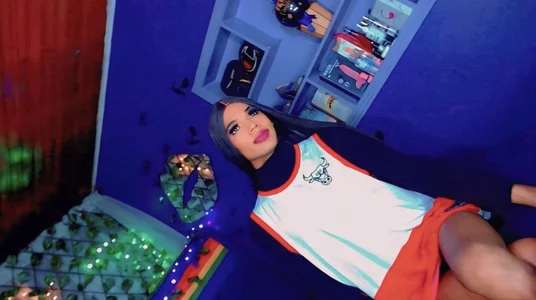 Violeta_R_ Public Kuva 4