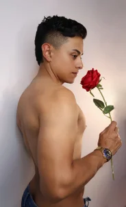 Lucii_fer_: san valentin 💜2026 ( 5 фото)