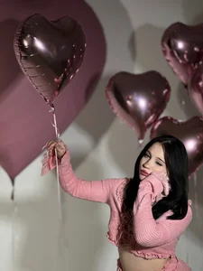 valentine's day 🩷 de YourLittleDevil  2 photos