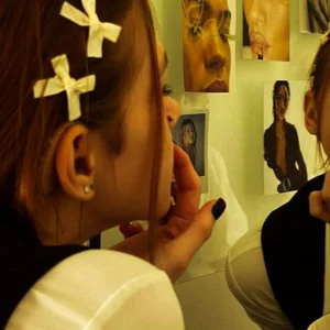 VelvetRisque Public Poză