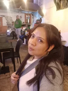 Renatta_Milly Public Pic 7