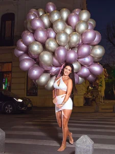OhAnita: Happy born day, Anita 🍭💃🍑 ( 3 фото)