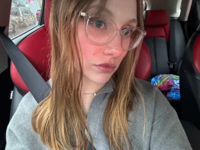 Elizabeth_Hunt Public Billede 6