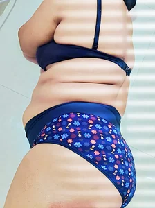 Public od Nisha-telugu  2 snímek