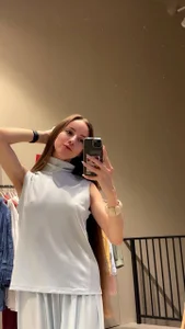 lololowka_ more beautiful than me Poză