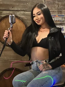 SCARLETT_INK_ 🫨🫨  2 снимка