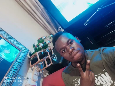 MySelf and I de celazimnike062127  2 Imagens