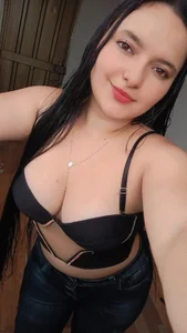 ashley_harrison18's XXX Nude Photo 2