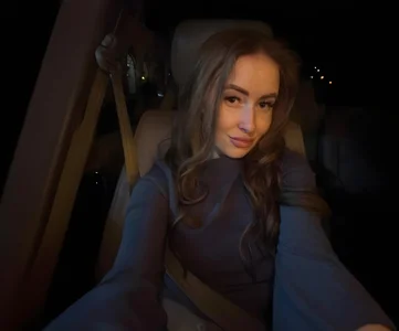 -Emilysoo- Public Pic 3