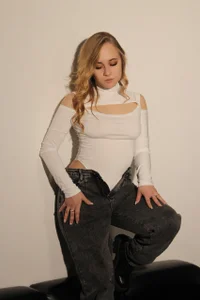 LianaBright Reckless girl😏 Pic 2